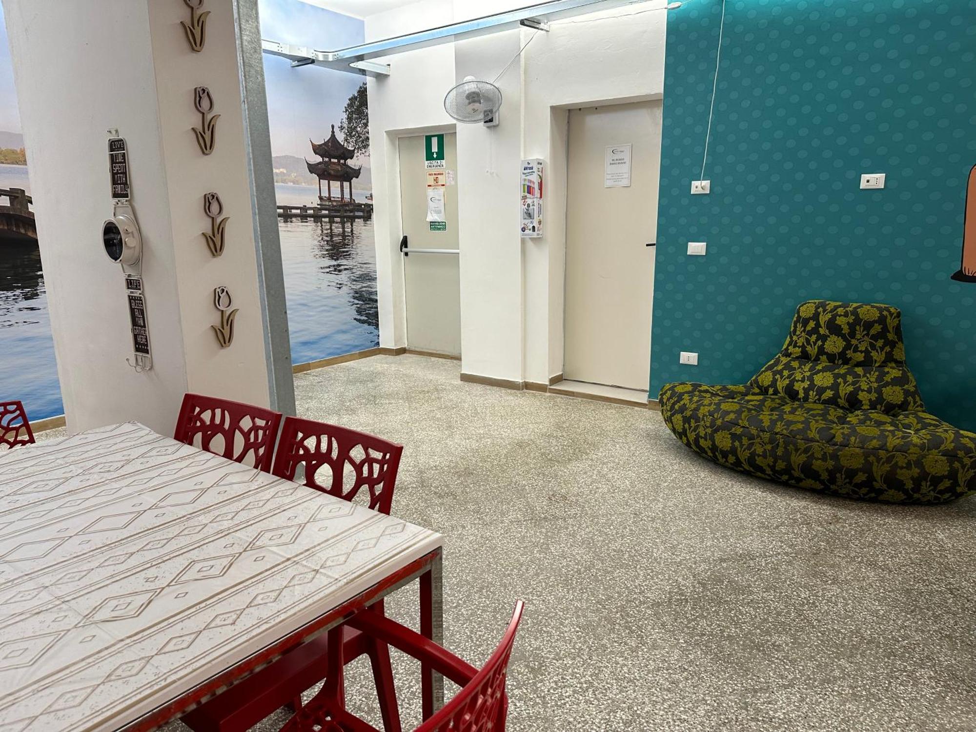 Cconforthotels Host Bari Centrale Buitenkant foto
